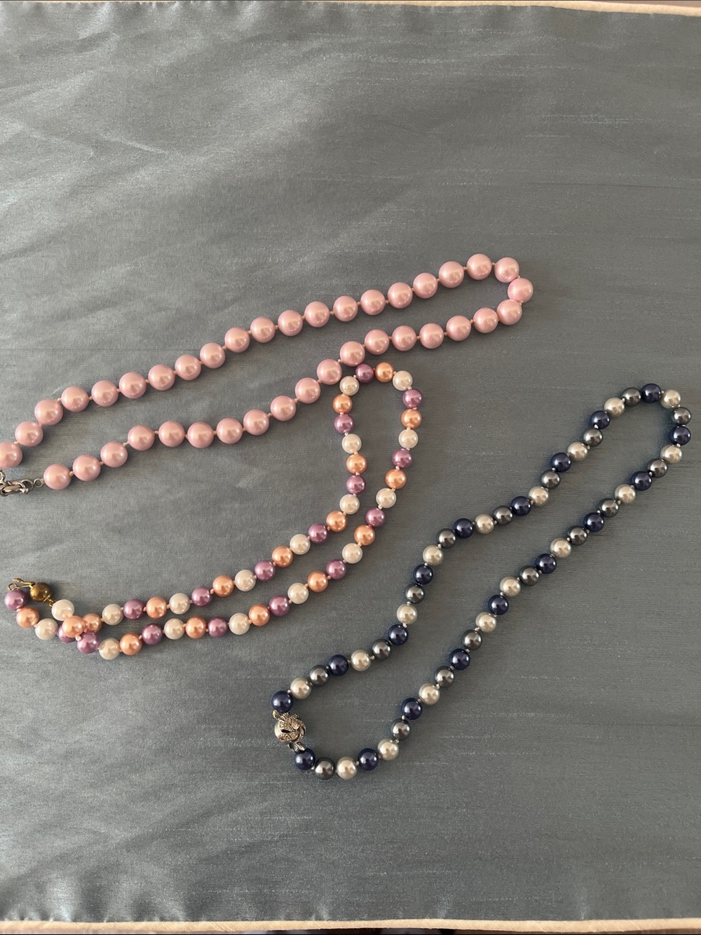 Lot of 3 Shell Pearl Necklaces Lustrous Beaded Strands Pink, Grey/Blue Multi